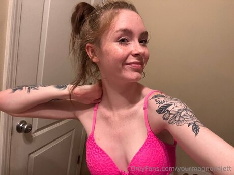 Yourmagnoliajett 無料のスター アーカイブ