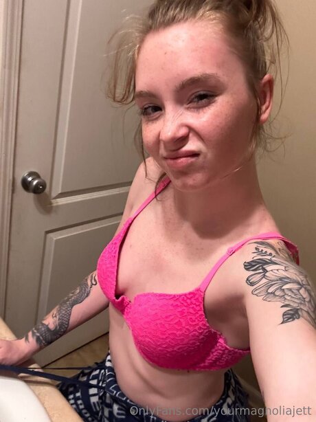 Yourmagnoliajett HD女優 写真