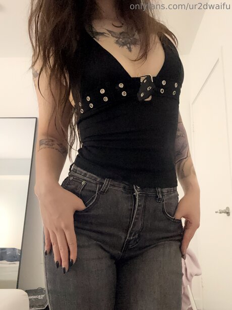 大きな黒い猫OnlyFans アダルト 写真