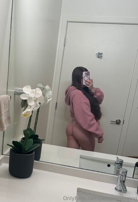 Jazminesinging ヌードモデル 写真