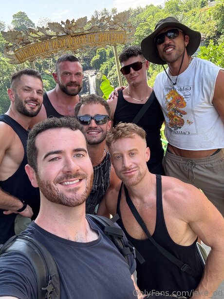 フィットネス熟女OnlyFans ホットヌード ギャラリー