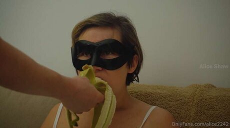 アジア人トゥインクOnlyFans ポルノ 写真