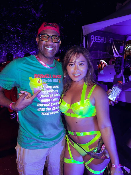 太った黒人女性OnlyFans HD 画像