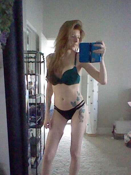 Scarletdame ポルノスター アーカイブ