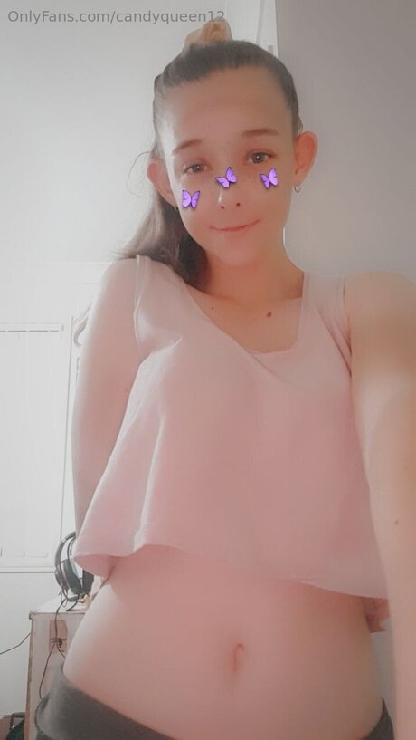 ゲイのラフなOnlyFans アートヌード 写真