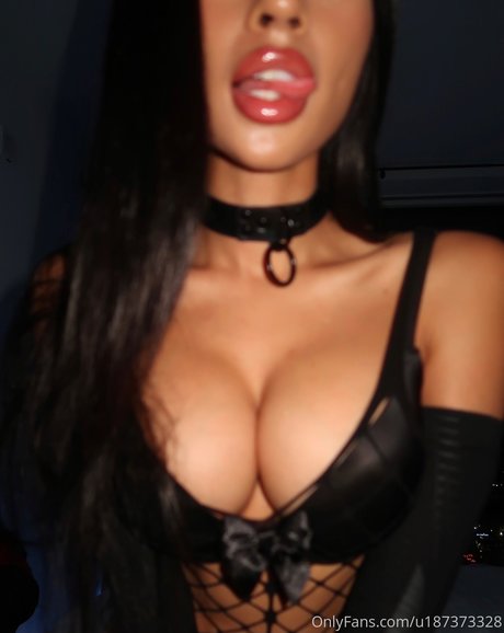 黒人ヌードOnlyFans 美しい裸 画像