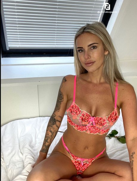 プリンセスアジアンOnlyFans xxx 画像