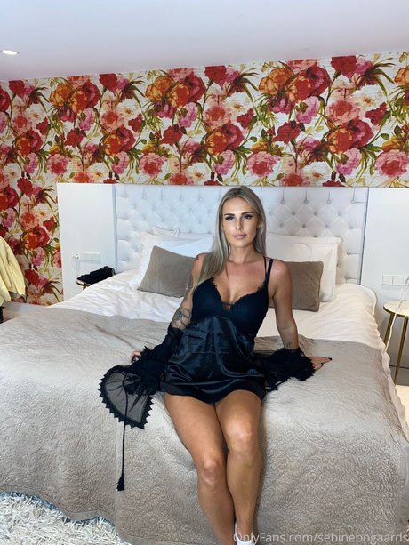 Sebine Bogaards 可愛いモデル 画像