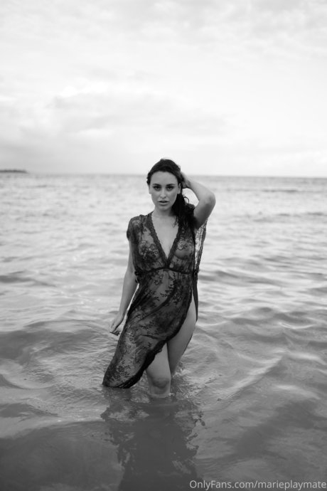 セクシーな足 OnlyFans セクシーヌード 写真