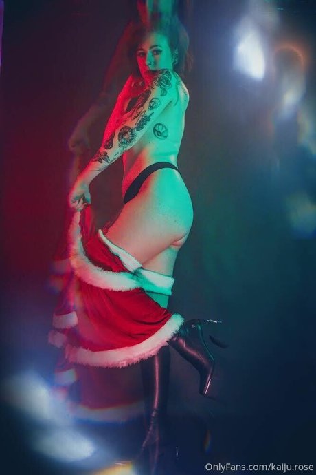 チンコを持つ女たち OnlyFans 美しい 画像