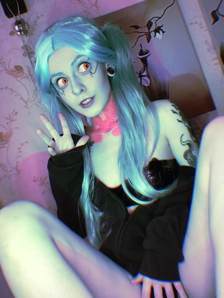 _Hellagaaay ポルノ女優 画像