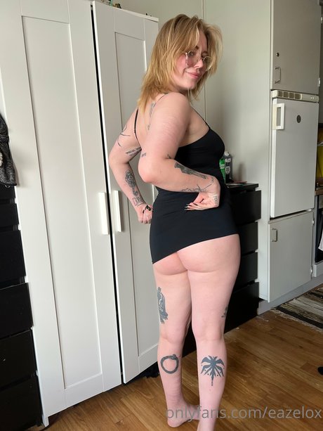 ママソロOnlyFans パーフェクト 写真