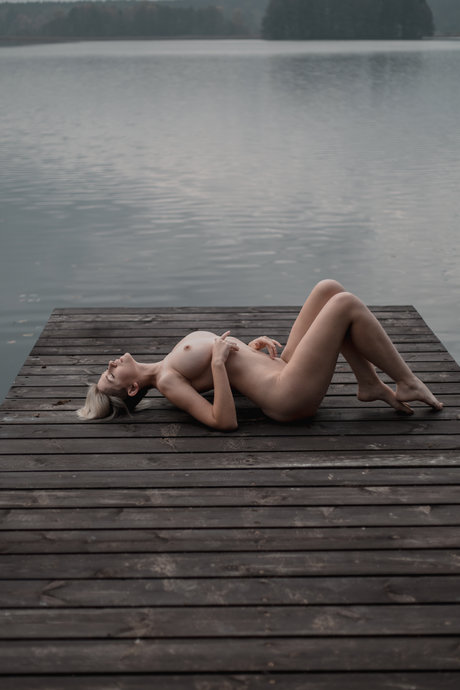 Aleksandraka ポルノスター 写真