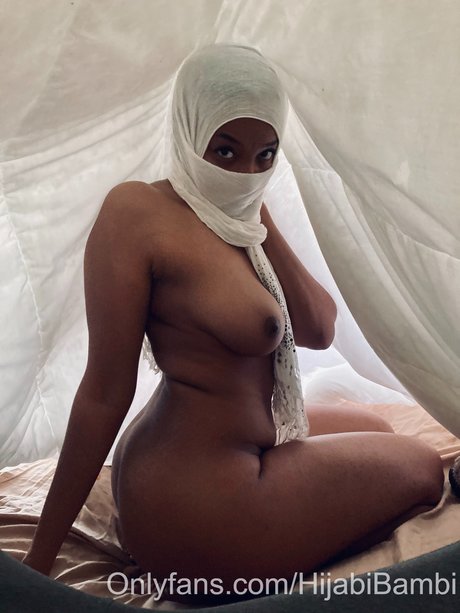 Hijabi Bambi ポルノスター 写真