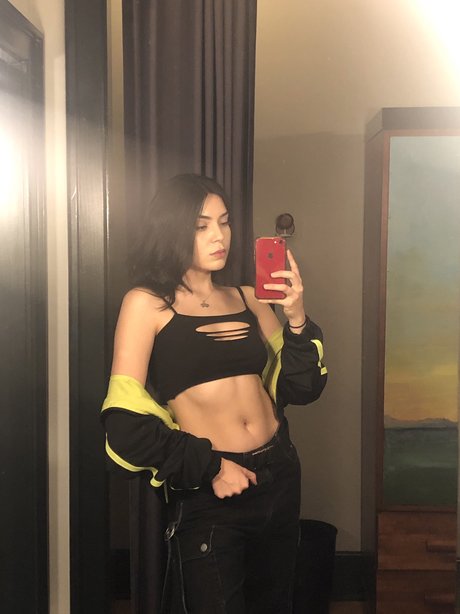 Coughs HDスター ギャラリー