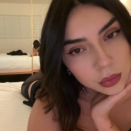 Coughs セックスモデル 写真