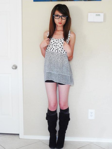 _Nancy Tran エロティックなモデル 写真