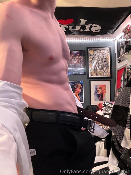 Squared Joshie エロティックなポルノスター 画像