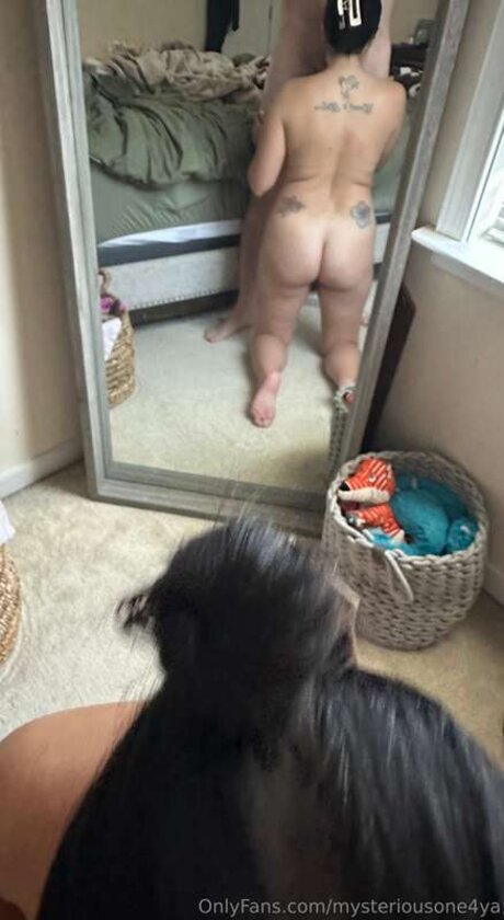 Mysteriousone4ya HDスター 写真