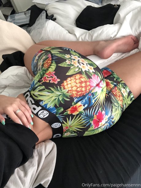 黒檀の小人OnlyFans ヌード アーカイブ