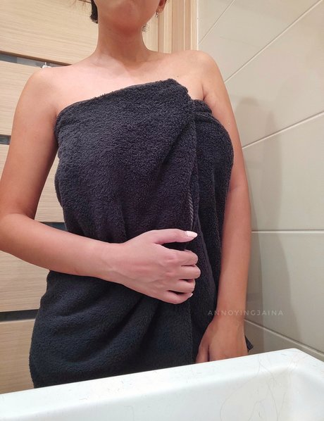 AnnoyingJaina 無料モデル ギャラリー