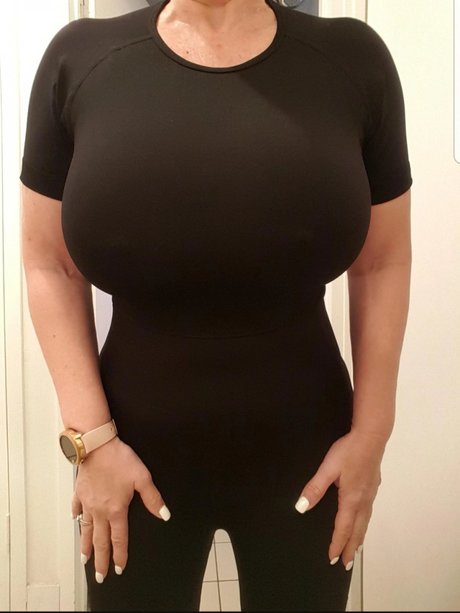 Monte rae 独占ポルノスター 写真