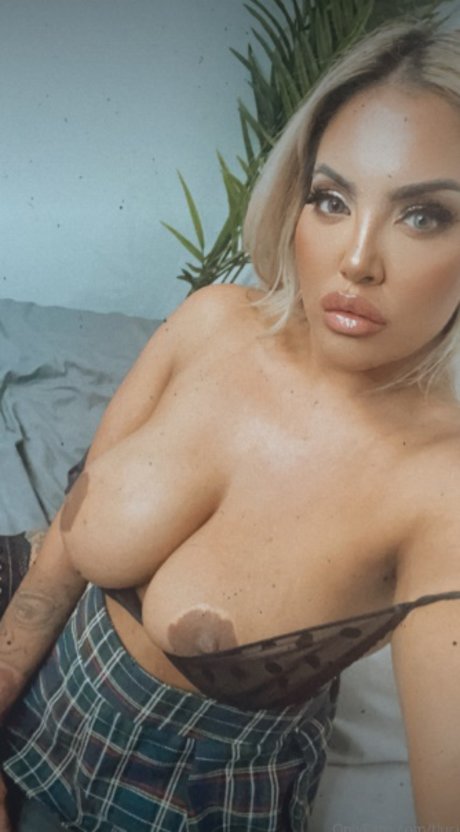 Tanya Lucie_ profile image