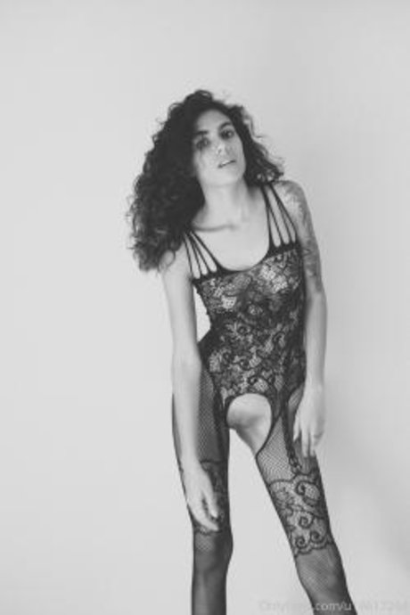 Brianna Itshades HD女優 画像