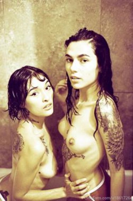 Brianna Itshades エロティック女優 画像