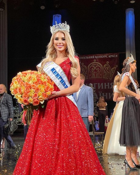 Vlada miami セクシーなポルノスター 写真