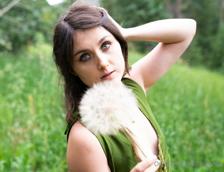 痩せたブロンドのOnlyFans アダルト 画像