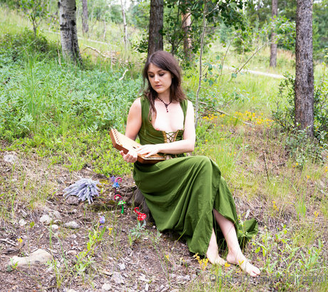 Claire Zeal ポルノモデル 写真