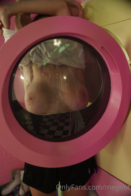 射精 OnlyFans 無料裸 ギャラリー