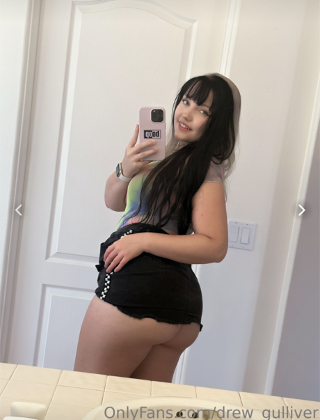 Drew Gulliver 完璧なポルノスター ギャラリー