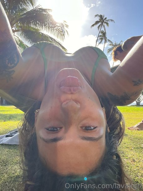 足の裏3P OnlyFans アートポルノ 写真