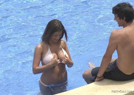 アーミーガールズオンリーファン アートxxx 写真