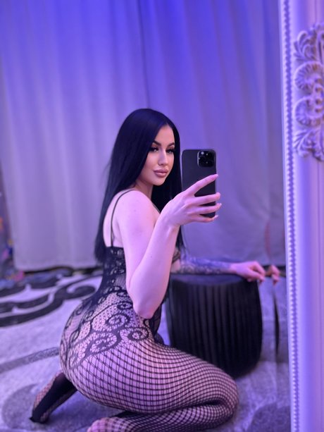 Madalina Iorga 美しいポルノスター ギャラリー