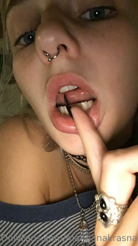 最もホットなOnlyFans 美しいヌード 画像