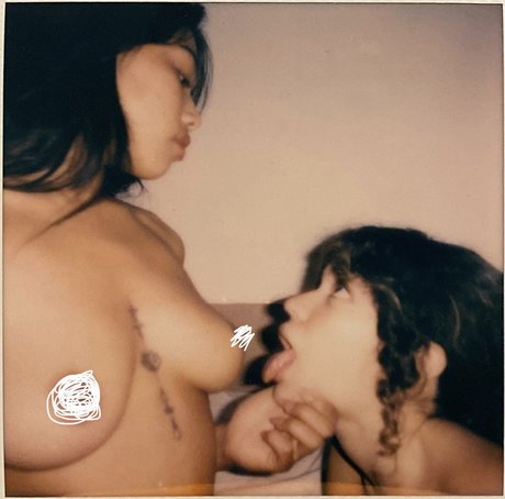 asmrベイビーonlyfans 美しいヌード 写真