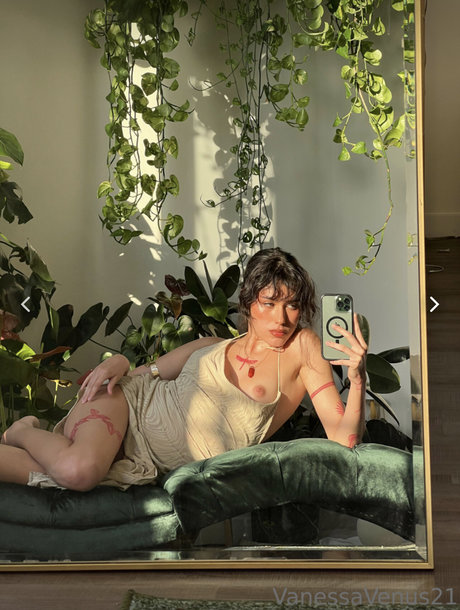 _Valeria Vixen 裸のスター 写真