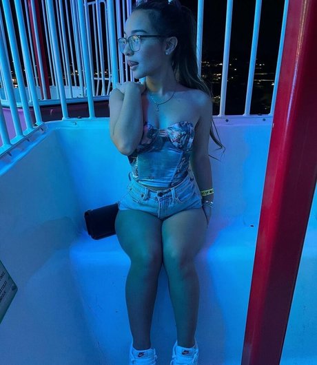 イタリア人熟女OnlyFans 無料ヌード アーカイブ