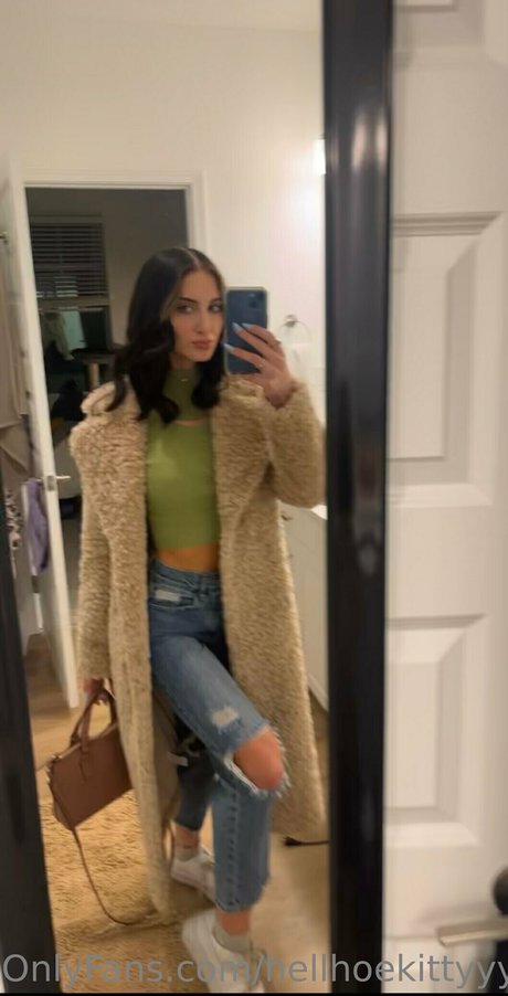 Carolineeex 最高のスター 写真