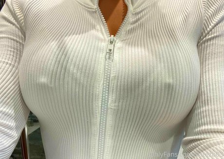 Katezb03 アート女優 写真