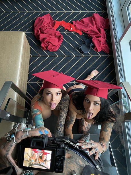 Sania Mallory セクシーモデル 画像