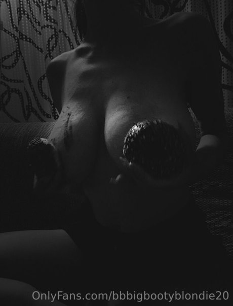 アジアの女の子限定ファン ポルノ アーカイブ