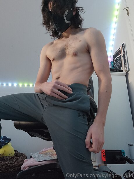 Kylegonewild ポルノスター 写真