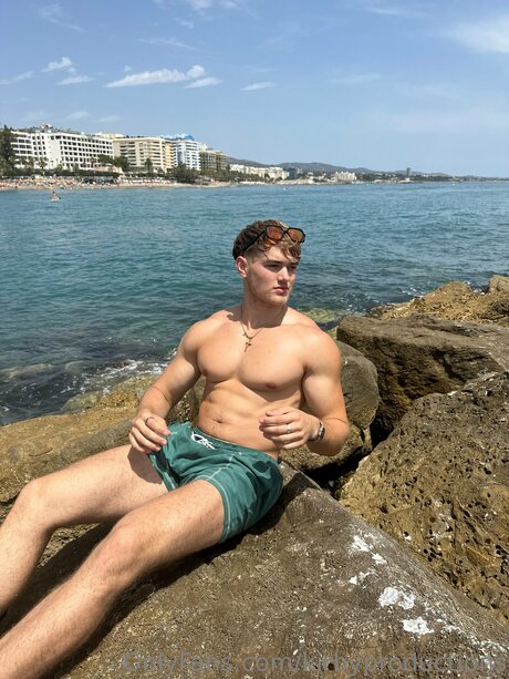 Kirbyproductions ポルノスター 素敵 アーカイブ