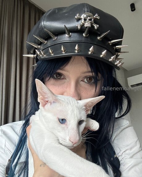 Fallenemoangel ヌードのポルノスター 写真