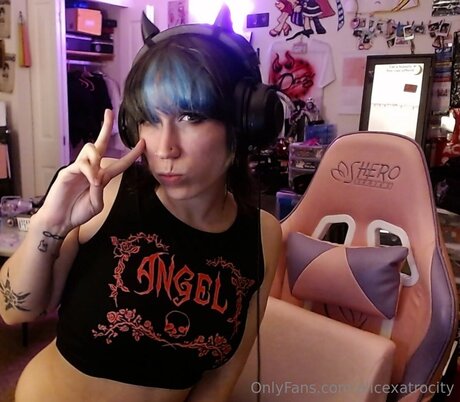 レズビアンセックスOnlyFans セクシーヌード 写真