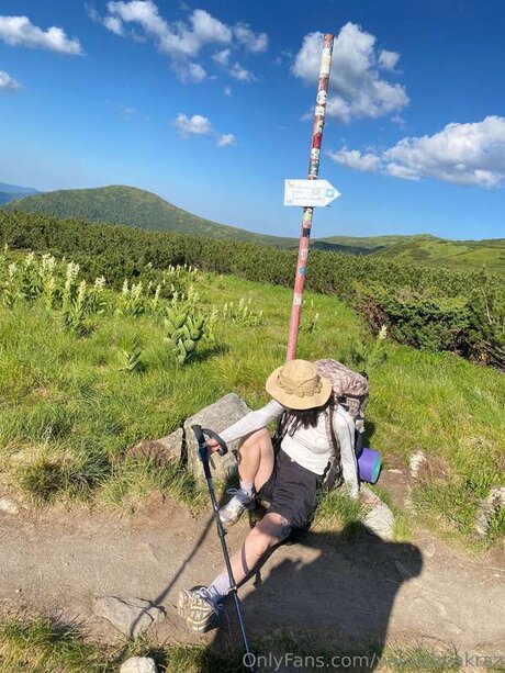 Yaroslavakraz エロティックなモデル 写真